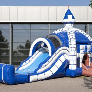 Ansicht der Hüpfburg "Schloss"